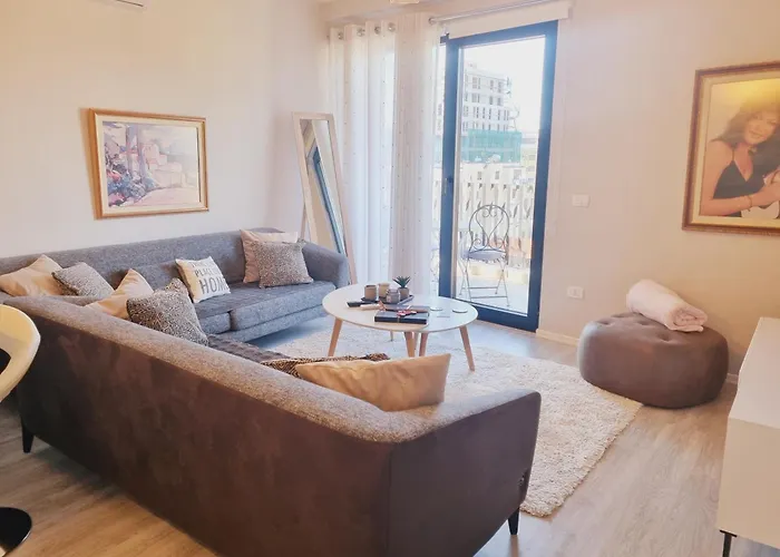 Allure Violin Lägenhet Tirana