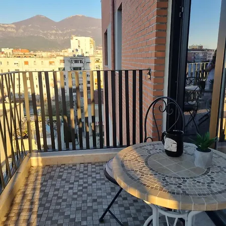 Allure Violin Lejlighed