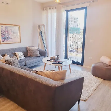 Allure Violin Apartmán Tirana
